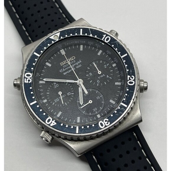 Vintage 1980s Seiko Sports 100 Men's Black Watch 7A28-7049 Chronograph - Picture 5 of 10